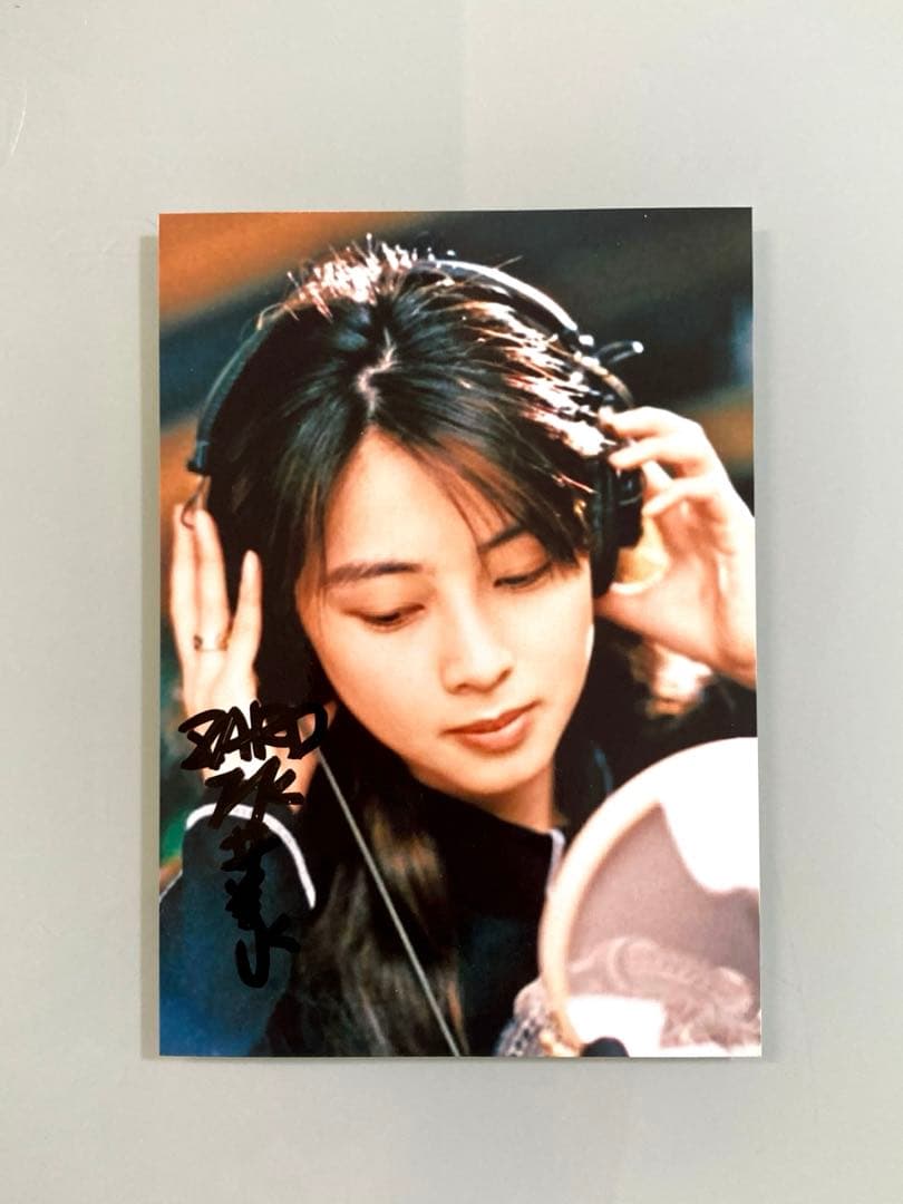 坂井泉水直筆サイン入りL判サイズ写真…ZARD… - メルカリ