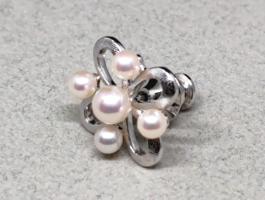 MIKIMOTO ミキモト パール真珠 SILVER ピンバッジ 40450 - メルカリ