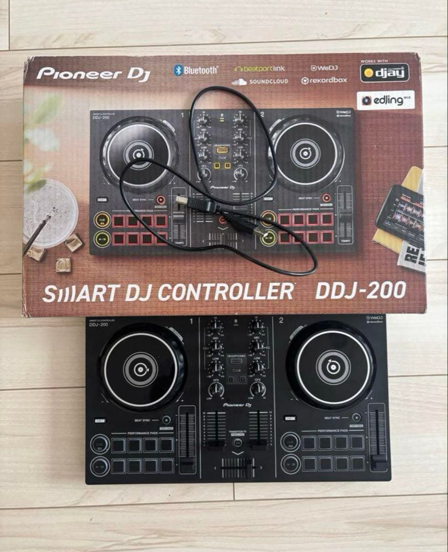 ddj-200 DJコントローラー Pioneer Pioneer DDJ-200 - Controller base Bluetooth per DJ, utilizzabile