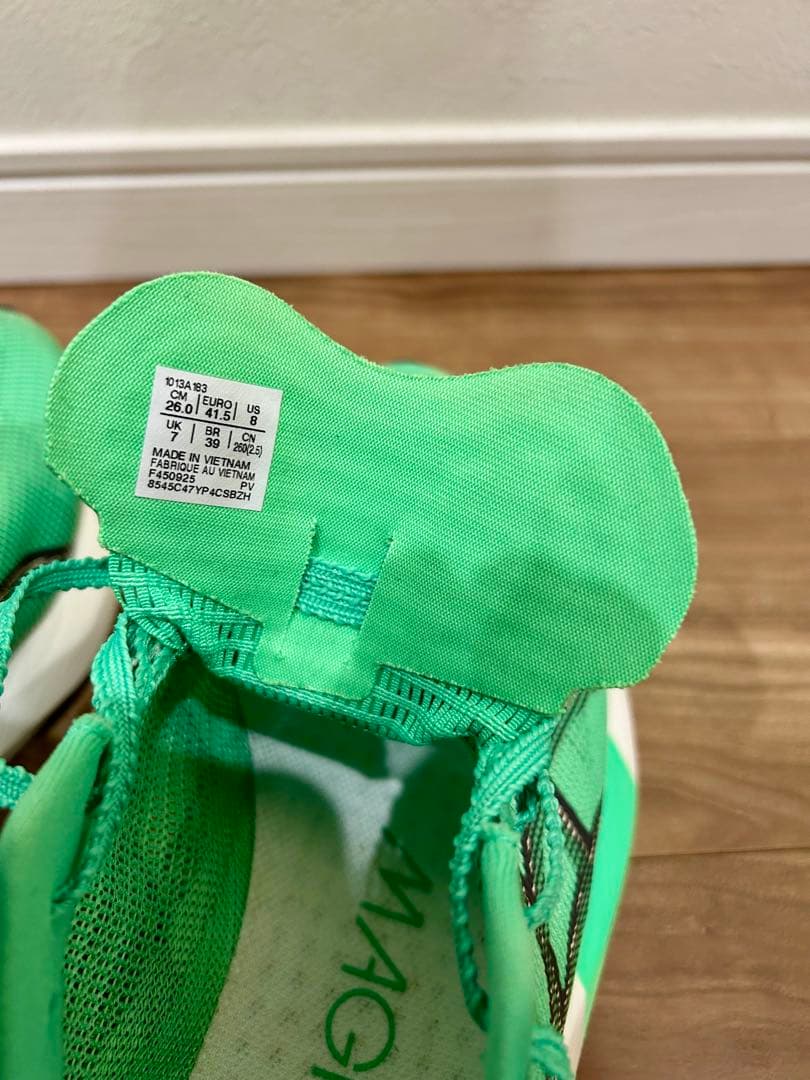 アシックス　マジックスピード5 26.0cm