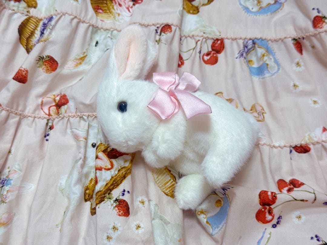 ピンクハウス うさぎコサージュ ホワイト リボン付 美品の通販はau PAY