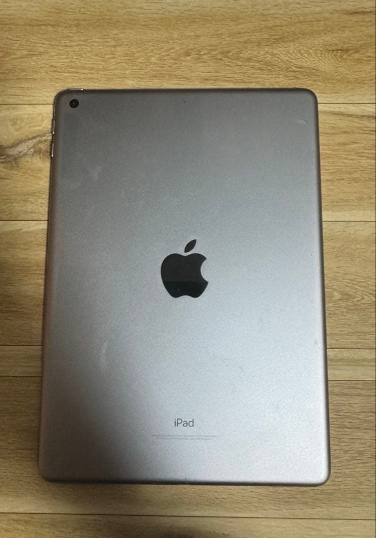Apple iPad 9.7inch Wi-if モデル第5世代スペースグレイ
