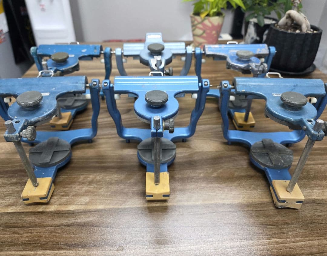 歯科技工 歯科 デンタルホビー 咬合器 6台 デンタル ホビーL｜オンラインカタログ internet DO【株式会社モリタ】