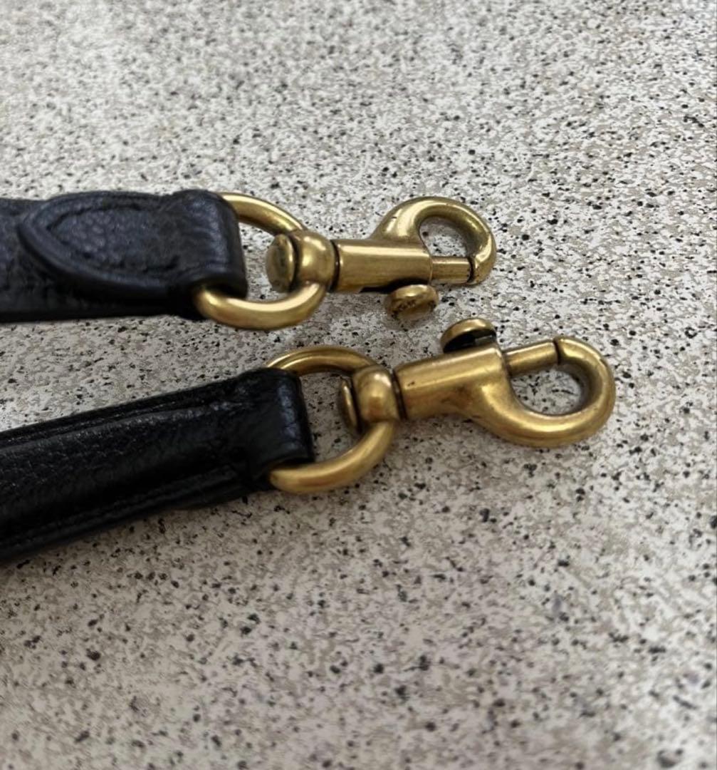 coach黒レザーショルダーストラップ ゴールド金具 - メルカリ