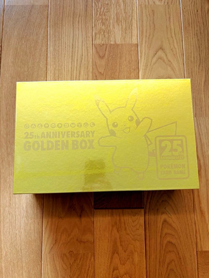 R*P様 ポケモン 25th Anniversary Golden Box Pokémon TCG 25th Anniversary Collection Golden Box (Traditional