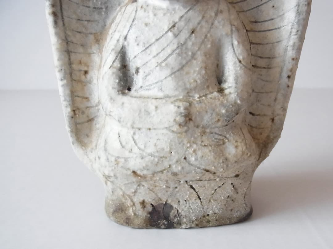 小嶋亜創『粉引陶仏』初期伊万里 李朝 古唐津 黒高麗 オンギ くらわん