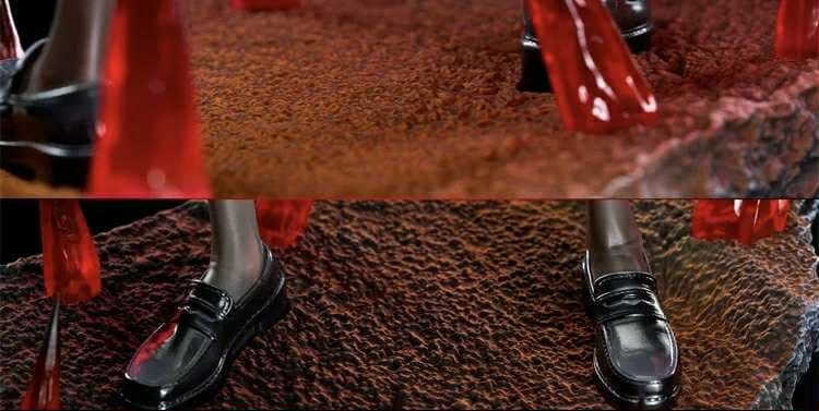 OneMall provides Mercari products: 東京喰種トーキョーグール 霧嶋