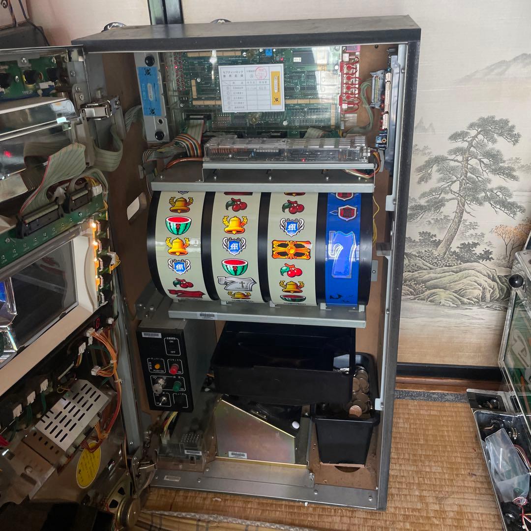 パチスロ 実機 4号機 メフィスト 山佐 ヤマサ - メルカリ