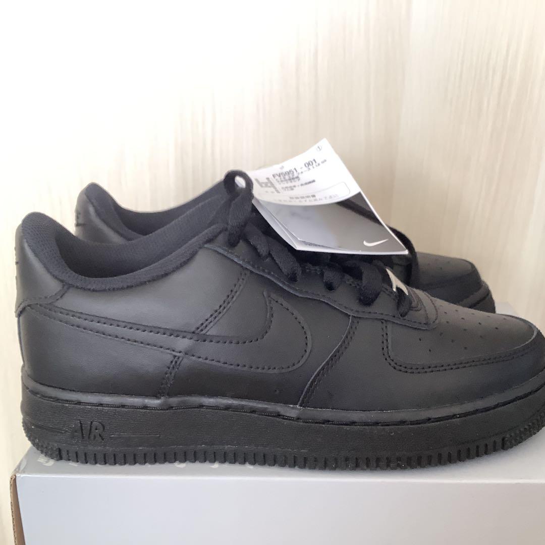 ナイキ エア フォース 1 LE GS ブラック　23.5cm