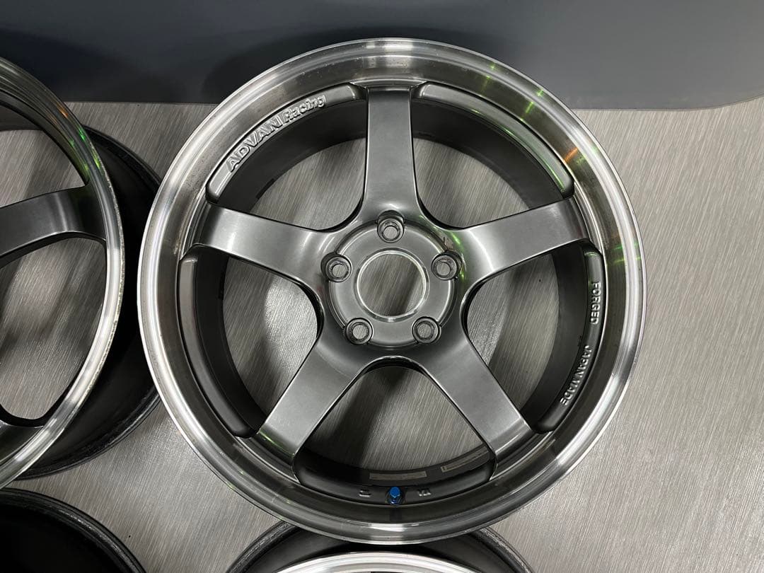 w*n様 ADVAN Racing GT 18×8.0J 120-5 +46 4
