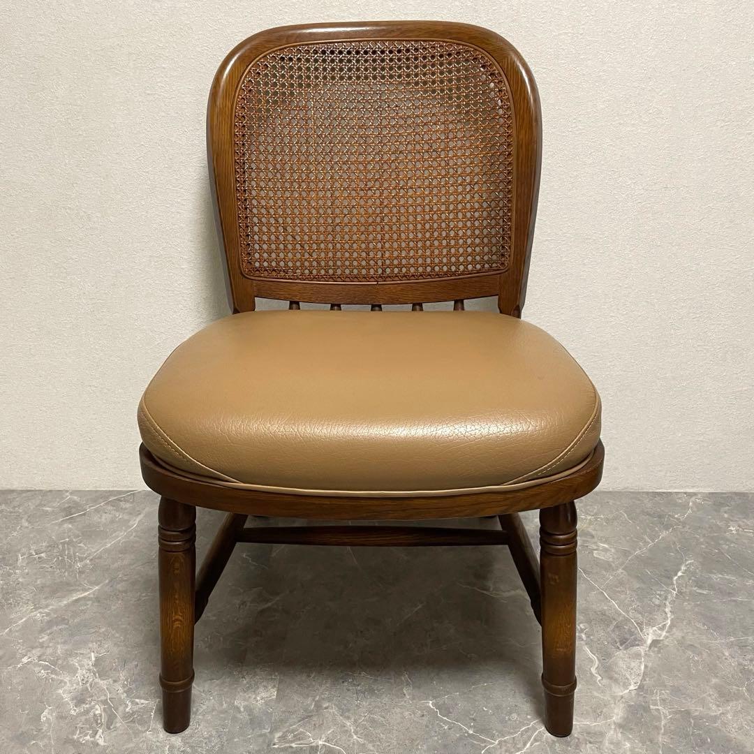 飛騨産業 キツツキ木製ダイニングチェアラタンバックチェア