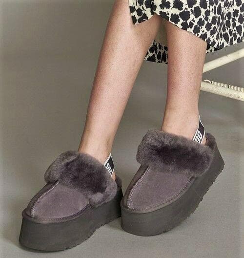 国内正規品✨超激レア色✨美品✨24cm✨UGG✨FUNKETTE✨ファンケット