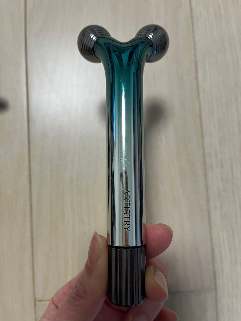 アーティストリーローラー 美顔器