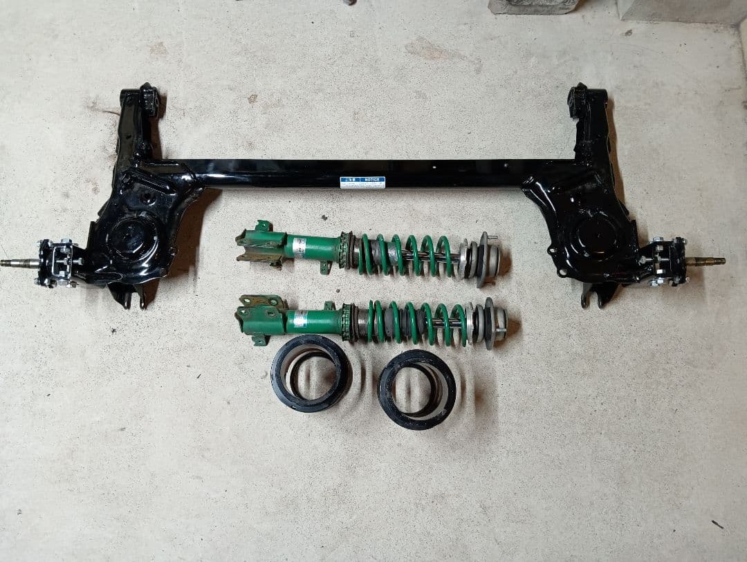 L235 エッセ　ダイハツ　調整式アクスル　のみ ダイハツ】【エッセ】L235S ULTRA MAX車高調（リアのみ） LEON