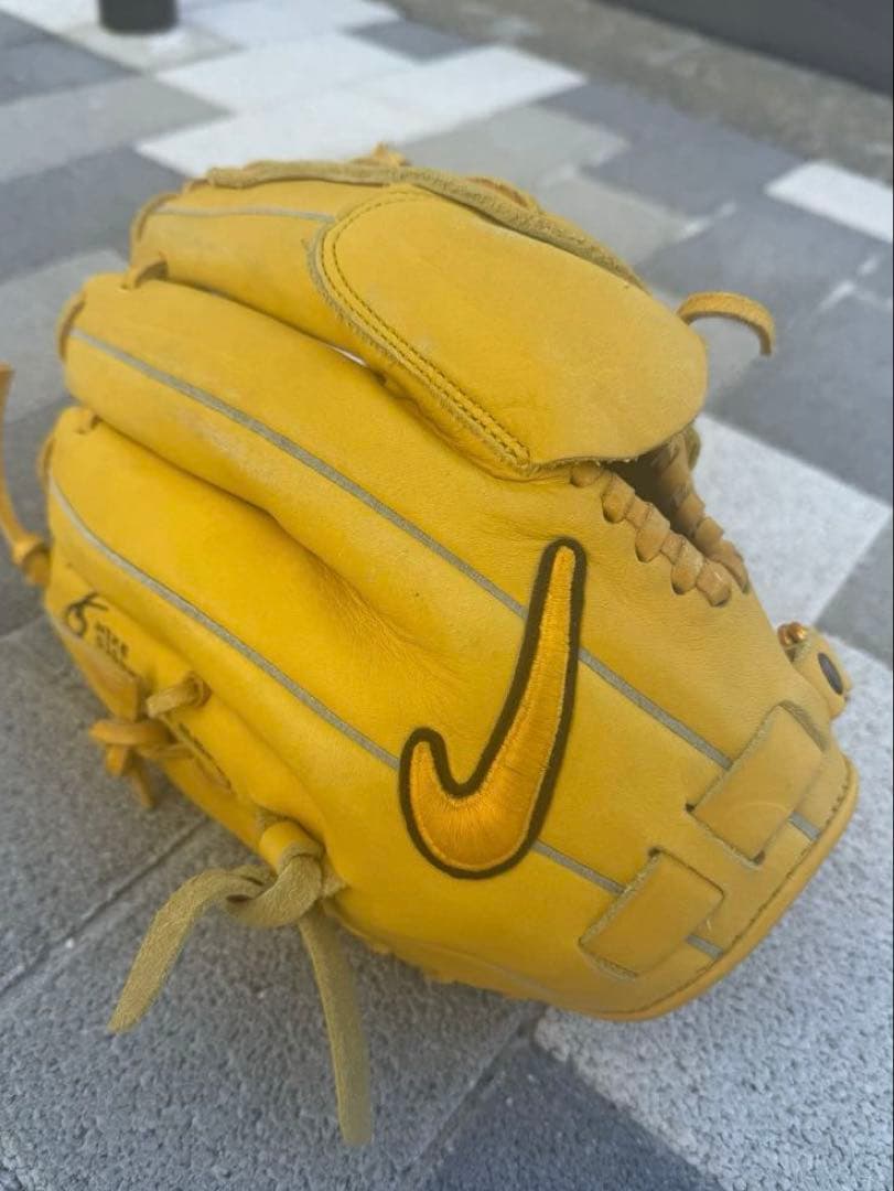 状態○ 入手困難ナイキ　ダルビッシュモデル　投手　右投げ用 NIKE ナイキ ダルビッシュ有モデル シグネチャーモデル 投手用 野球