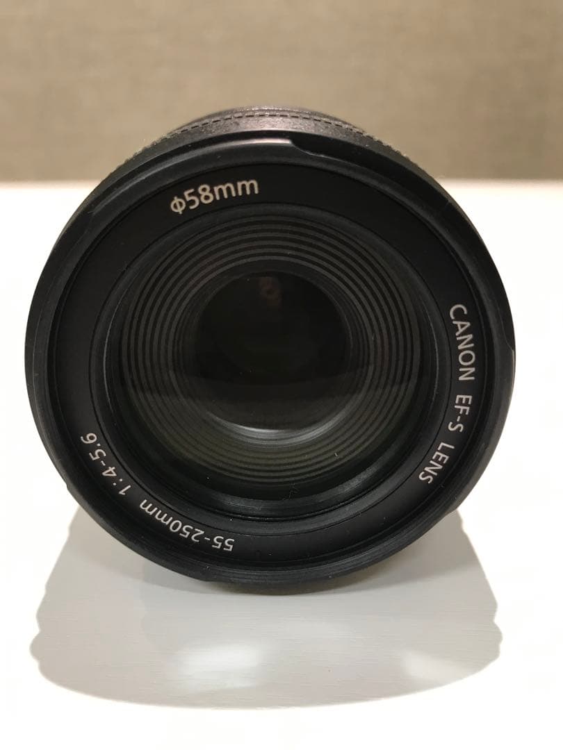 Canon EF-S55-250mm f/4-5.6 IS レンズ　T.1768