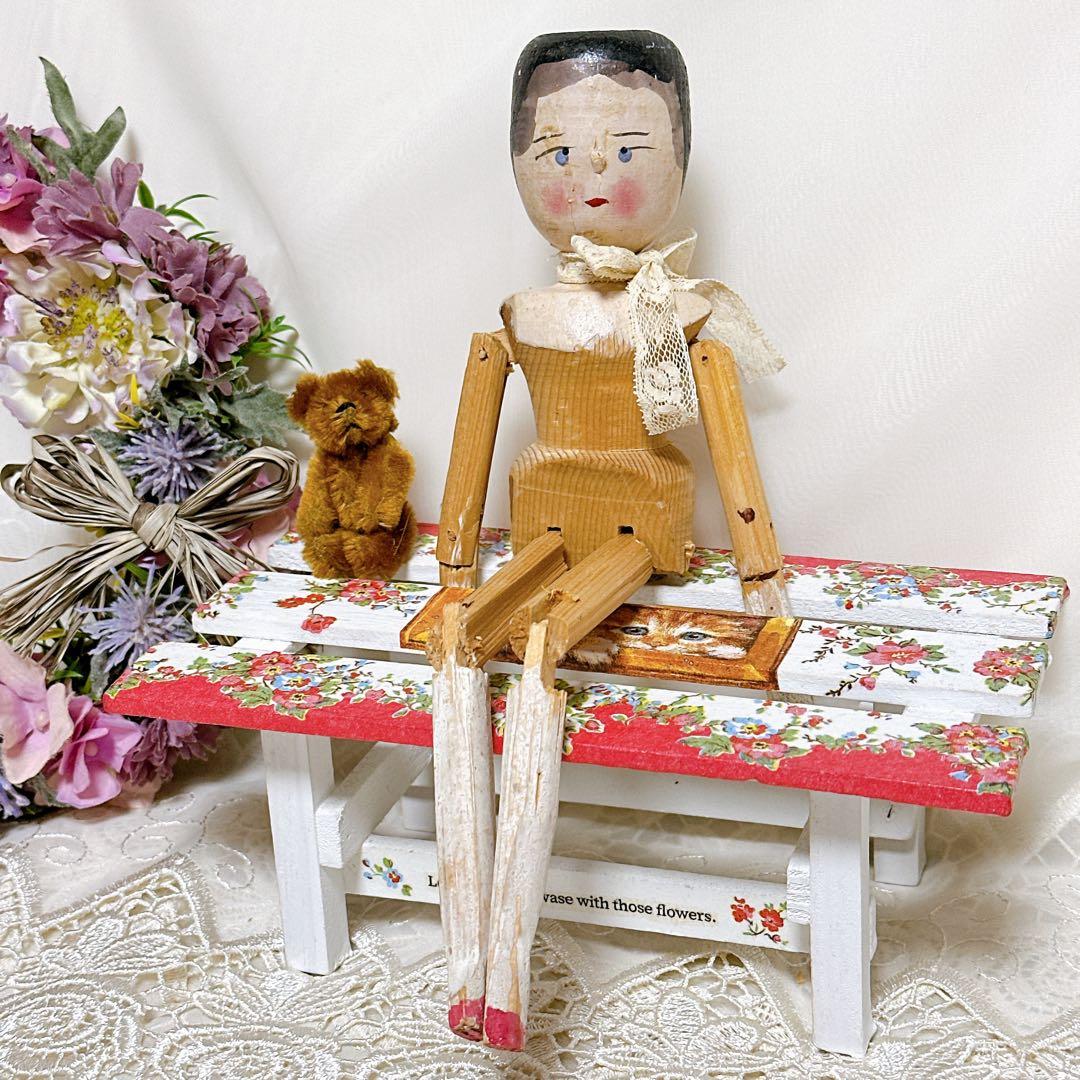 ❤️アンティークペグドール❤️ウッデンドール　木製人形　アンティークドール アンティークのペグ ウッデン ドール - バニキンズ,ベークライトボタン