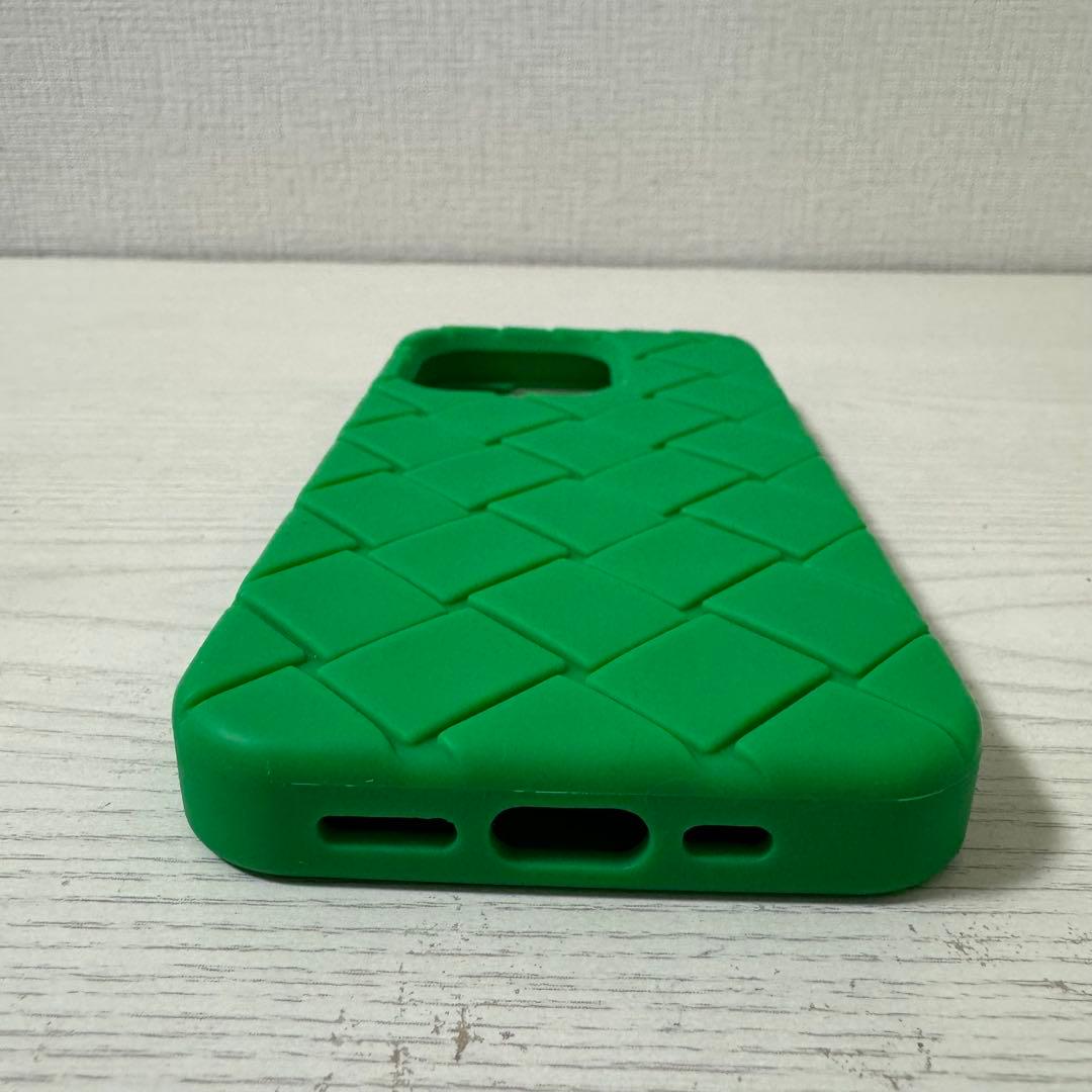 新品同様】ボッテガヴェネタ iPhone 14Pro スマホケース パラキート