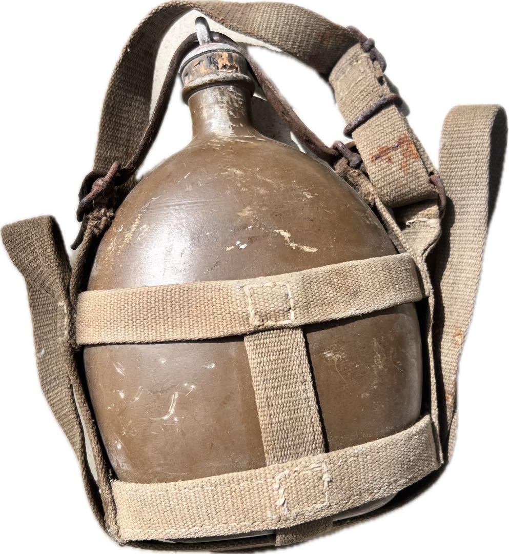 旧日本軍 昭和レトロ 鉄兜 水筒 飯盒 3点セット ミリタリー 当時物