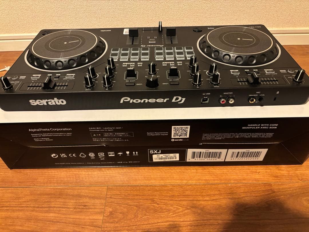 Pioneer DJ DDJ-REV1 コントローラー 25年7月購入 2回使用 - メルカリ