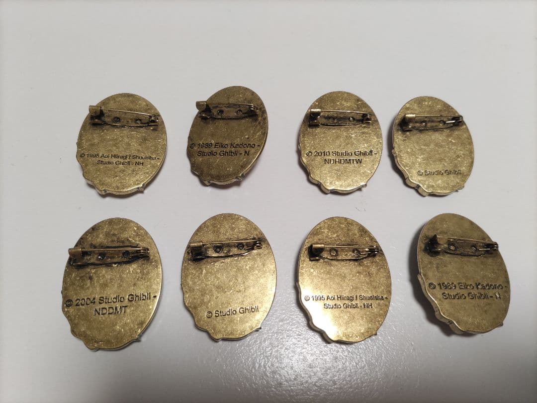 スタジオジブリ カメオスタイルブローチ8個セット