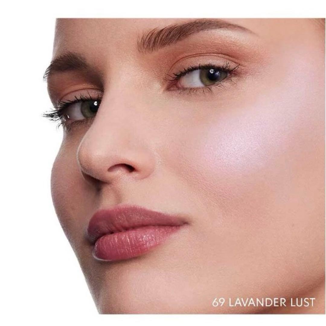 YSL メイクミーブラッシュ パウダー 69 ラベンダー ラスト - メルカリ