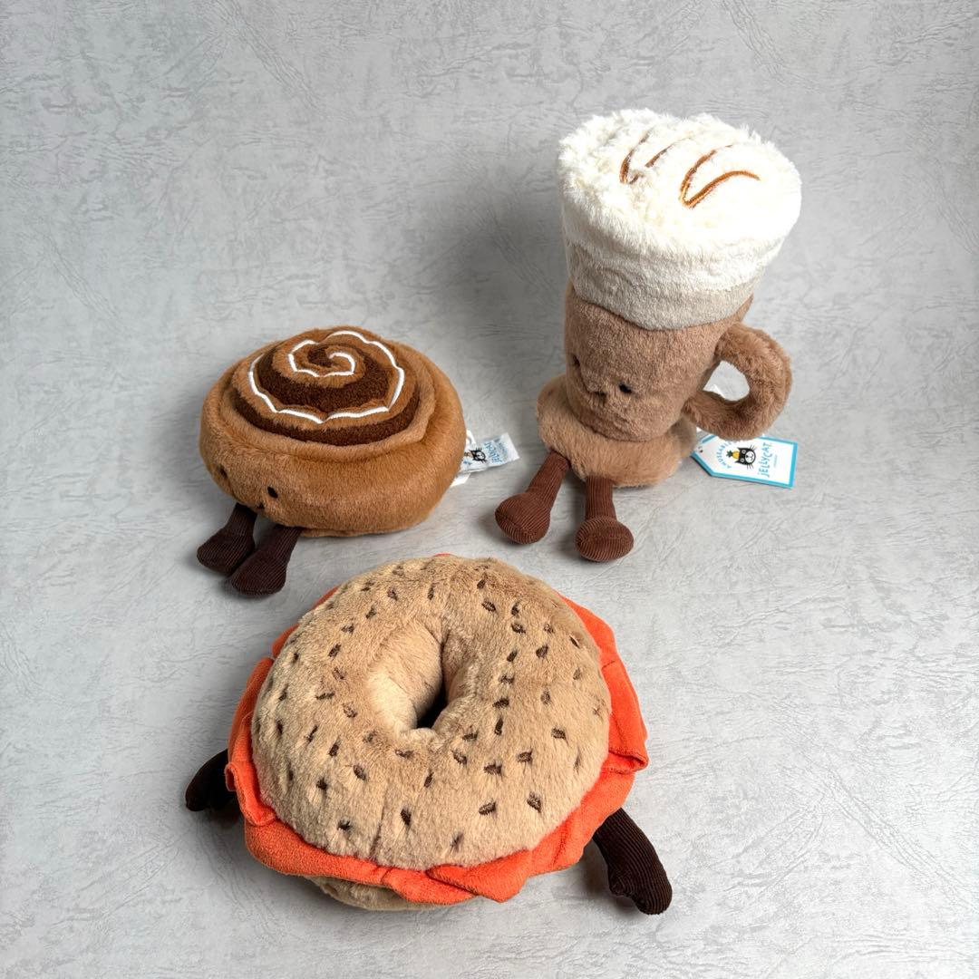 新品 ジェリーキャット シナモンロール 袋付き - メルカリ