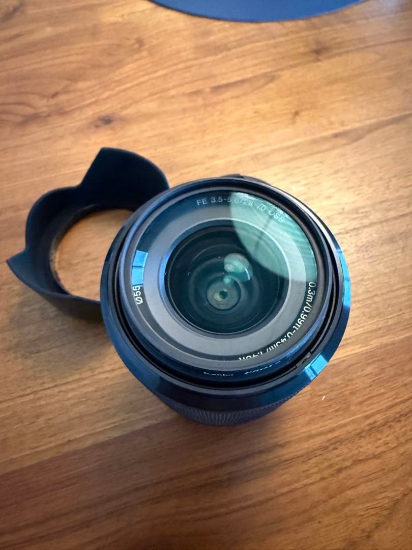 SONY FE 28-70mm F3.5-5.6 OSS ズームレンズ