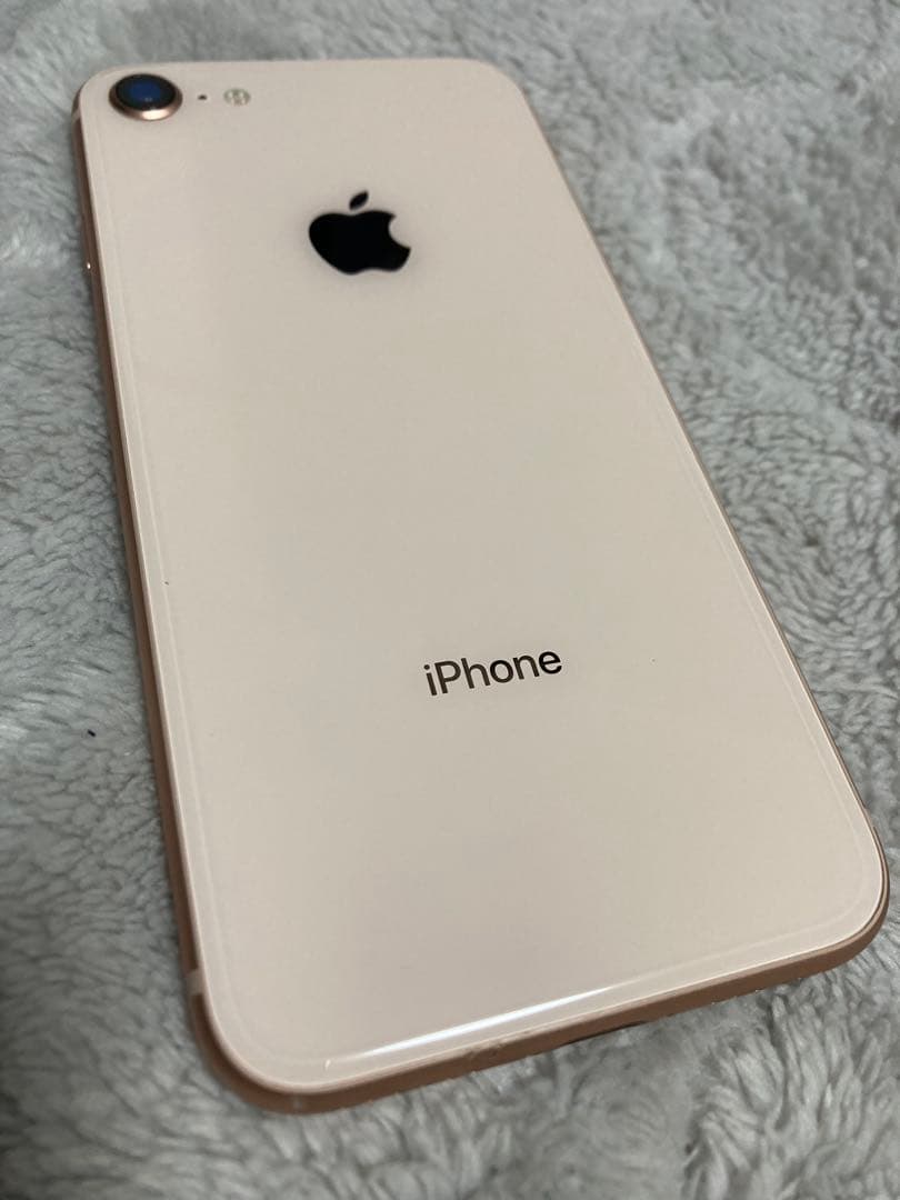 美品iPhone ８ピンクゴールド 本体SIMフリー ムスビー｜○ハピネスネット SIMフリー iPhone8Plus 64GB ピンク