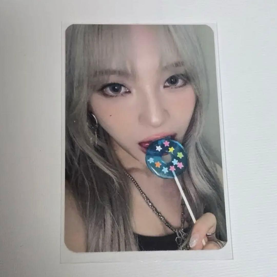 Billlie 기억사탕 サノク　トレカ　ムンスア Billlie | '기억사탕' M/V - YouTube