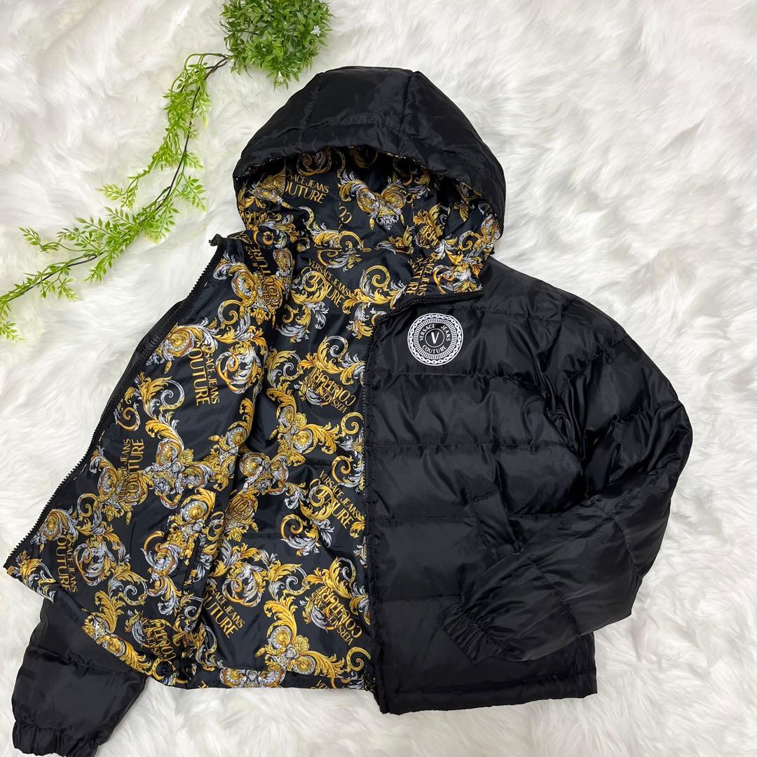 VERSACE ヴェルサーチ リバーシブル バロック柄 総柄 ダウンジャケット