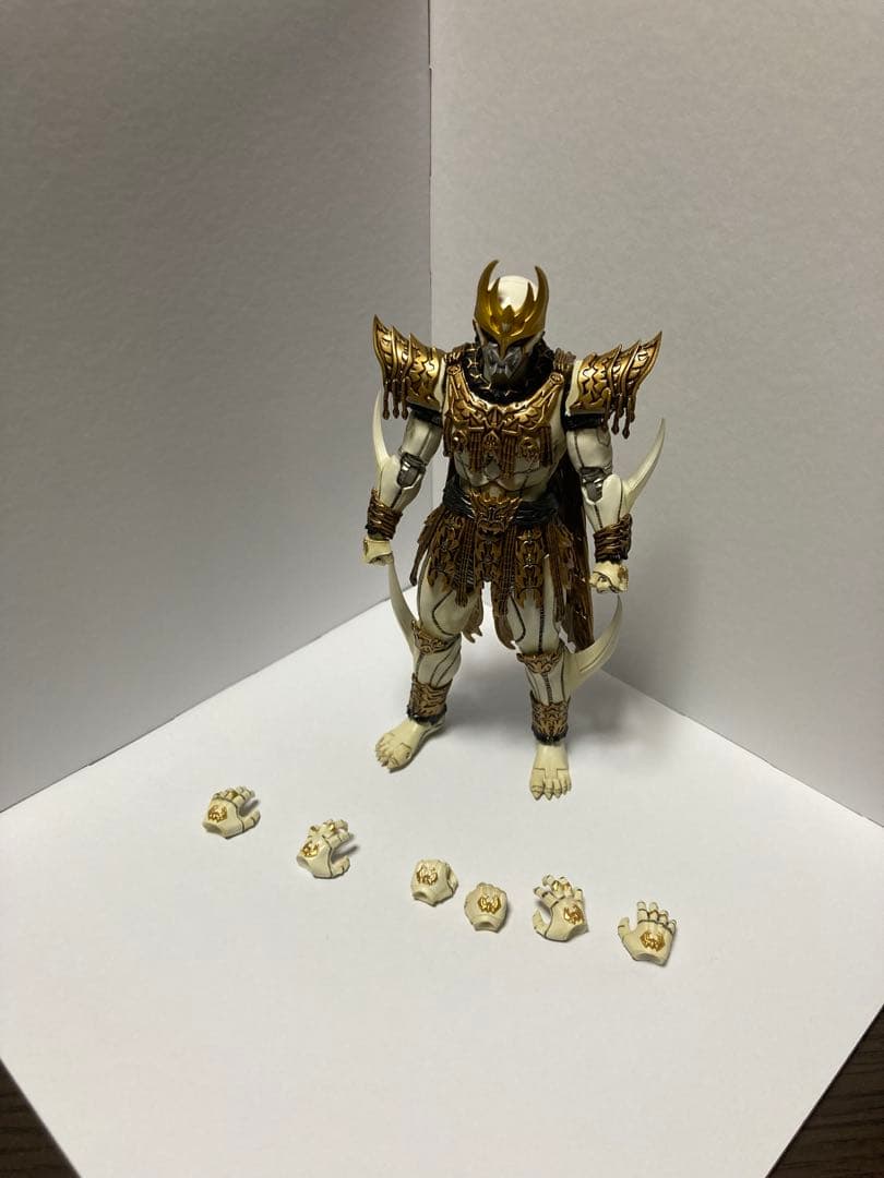 真骨彫　ン・ダグバ・ゼバ S.H.Figuarts（真骨彫製法） ン・ダグバ・ゼバ | 仮面ライダーシリーズ