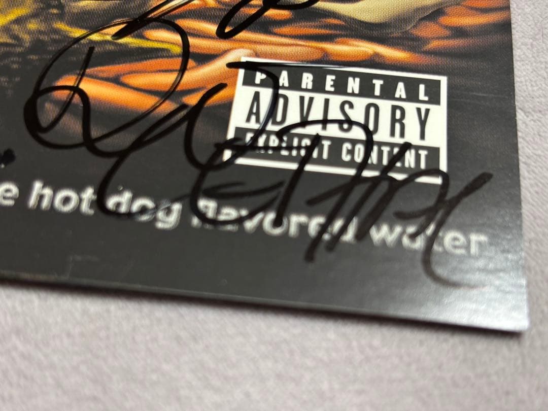 レア リンプ・ビズキットサインCD Limp Bizkit - メルカリ