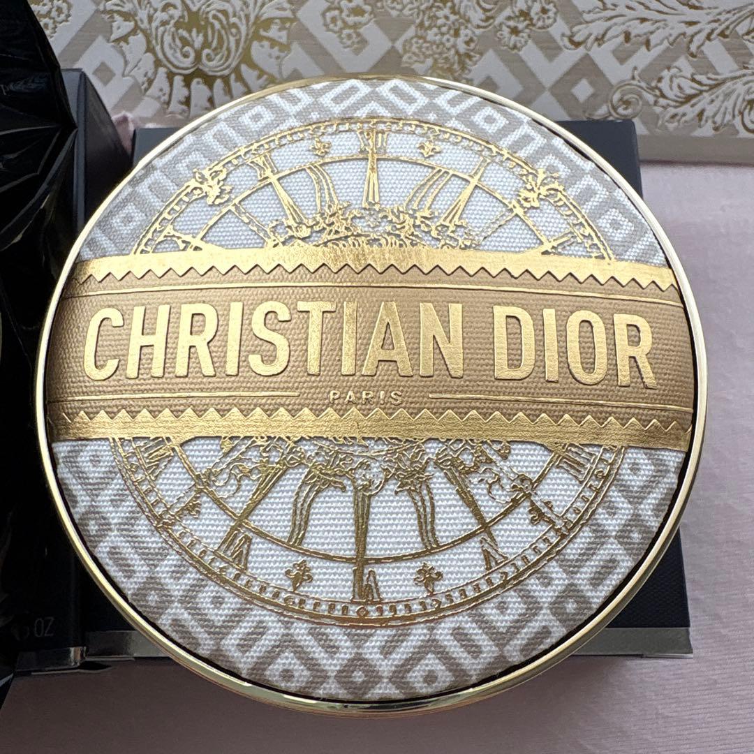 Dior❤️フォーエヴァークッションケース&ライラック