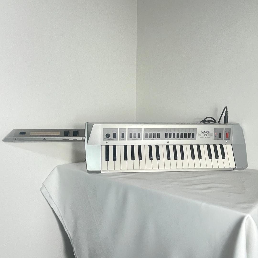 YAMAHA KX5 シンセサイザー　２ ヤマハ | KX5 - MIDIコントローラー - 概要