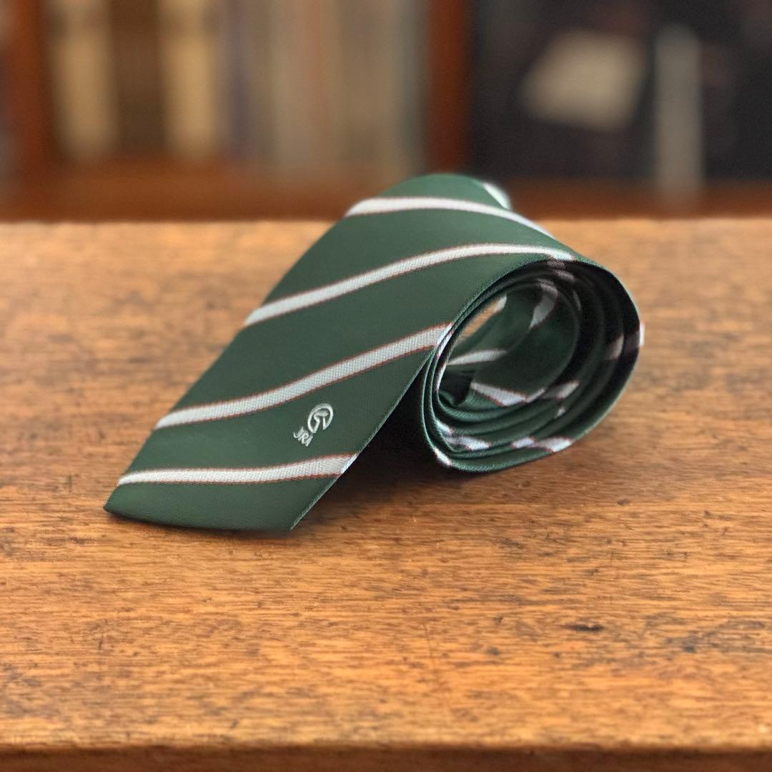 大昔のJRA 場外馬券場WINSの警備員のネクタイ日本中央競馬会ウインズ