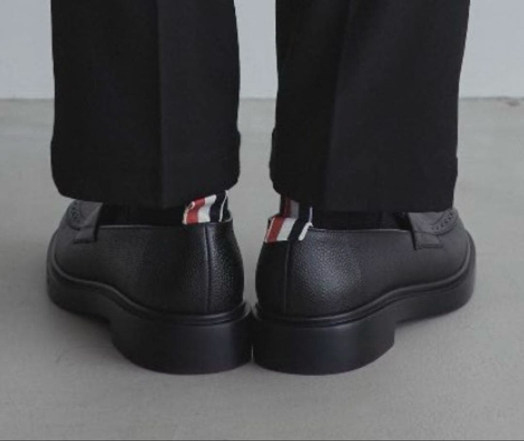 Thom Browne ベニーバー ローファー 黒　37 nala Pebble Grain Lightweight Rubber Sole Penny Loafers | Thom Browne