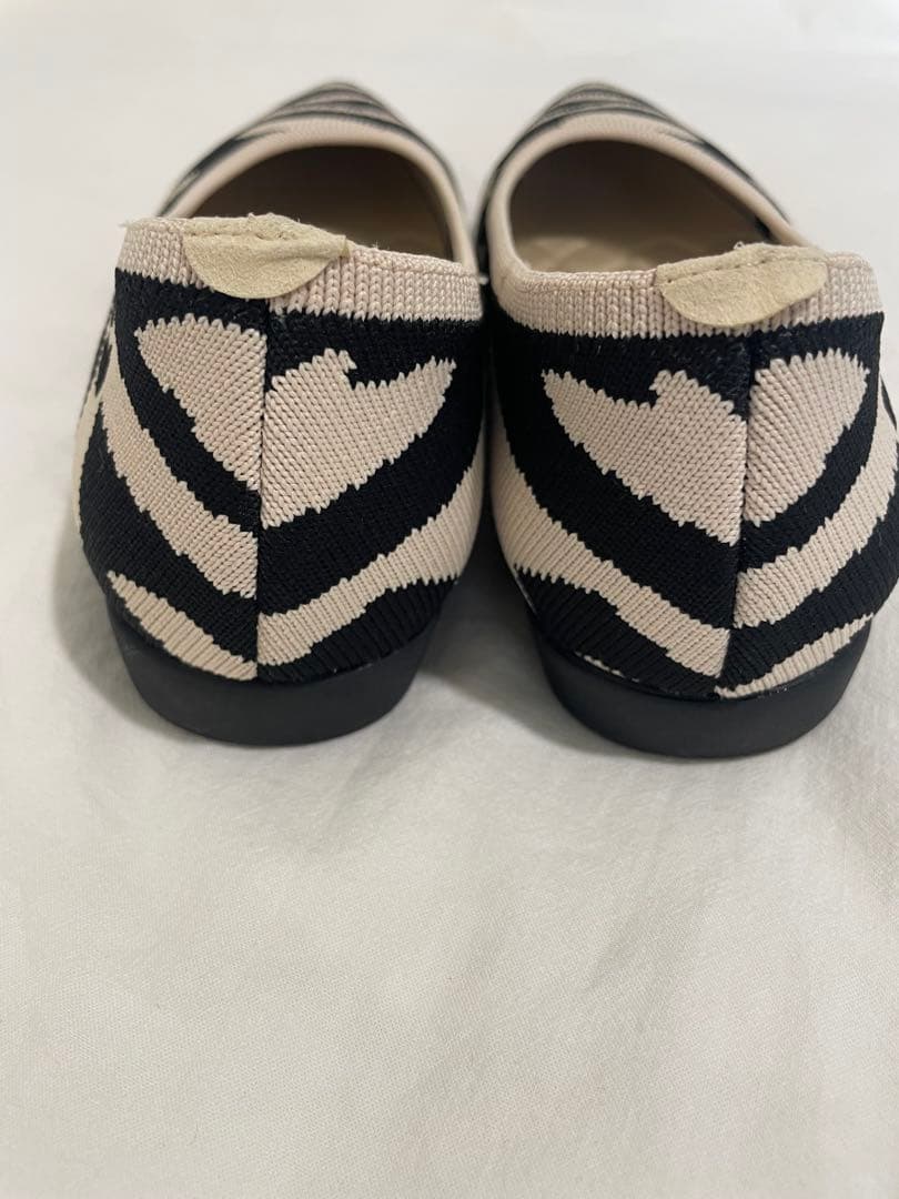 VIVAIAフラットシューズ 35.5 22.5cm ホワイトタイガー