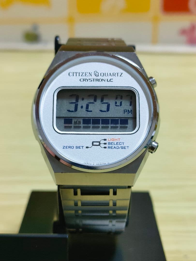 レア CITIZEN CRYSTRON LC 4-095616 デジタル腕時計 - メルカリ