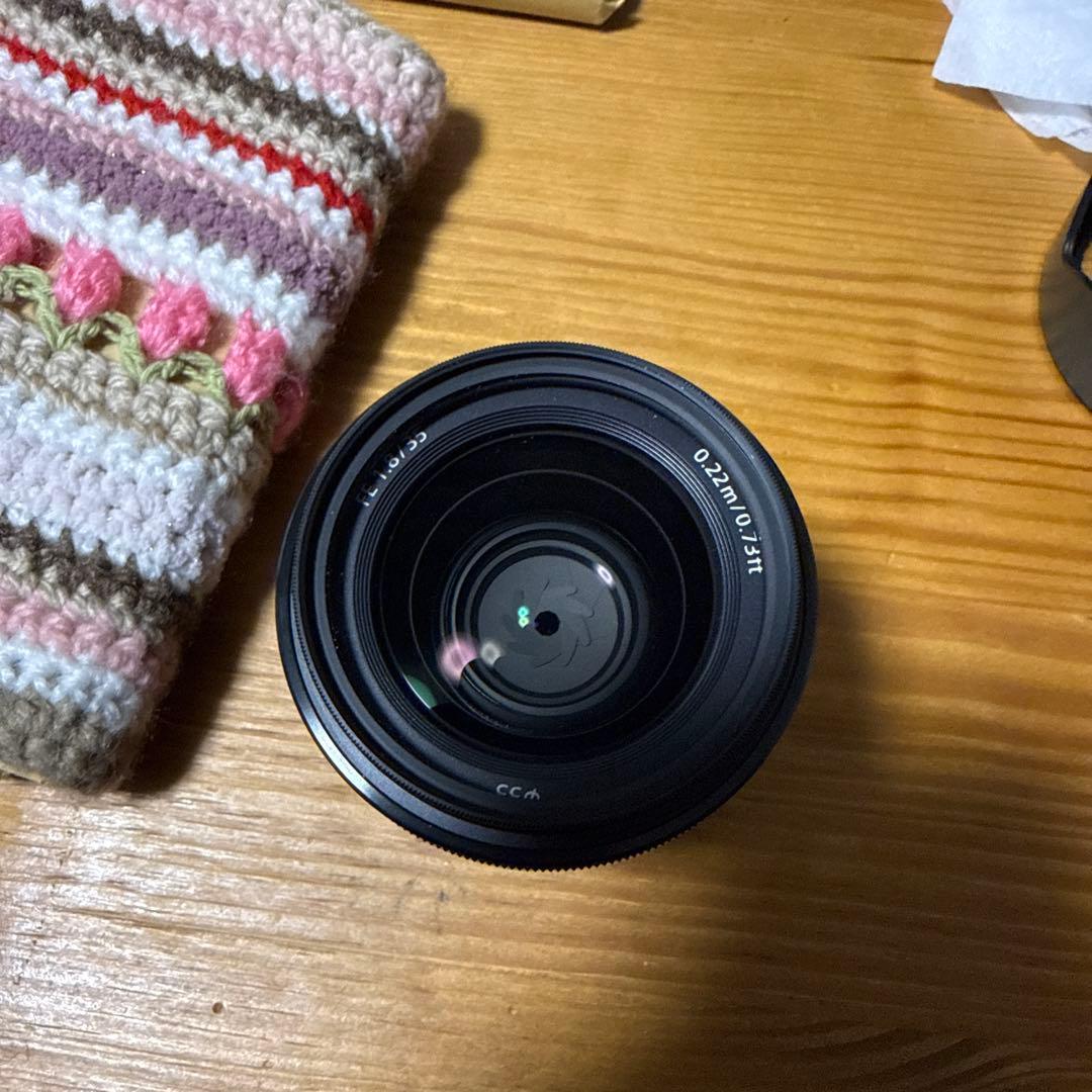 SONY E 35mm F1.8 OSS レンズ　ソニー Amazon.com : Sony Single Focus Lens E 35mm F1.8 OSS SEL35F18