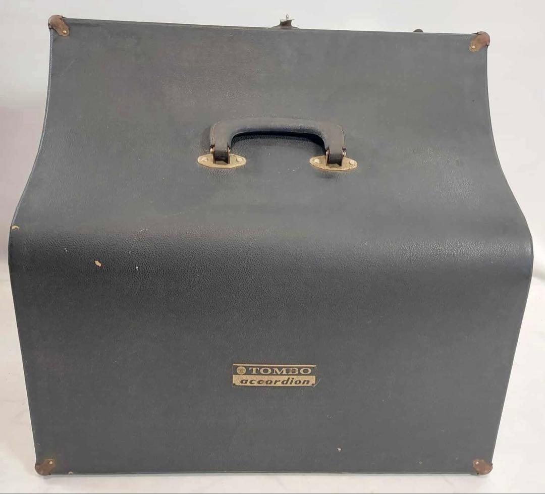 訳あり品】TOMBO アコーディオン 30鍵盤 No.211 ハードケース付き
