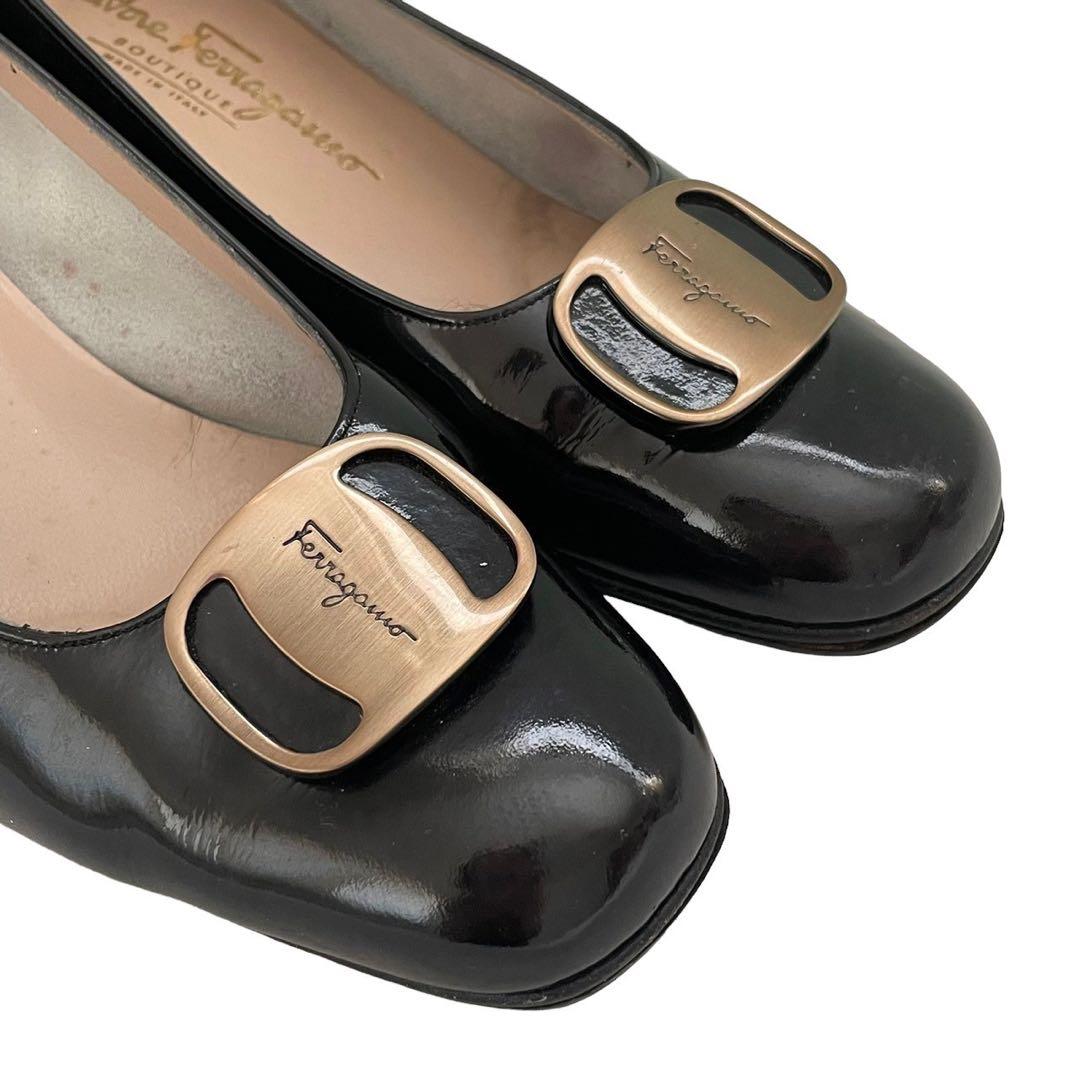 Salvatore Ferragamo フェラガモ ヴァラ金具 パンプス ヒール - メルカリ