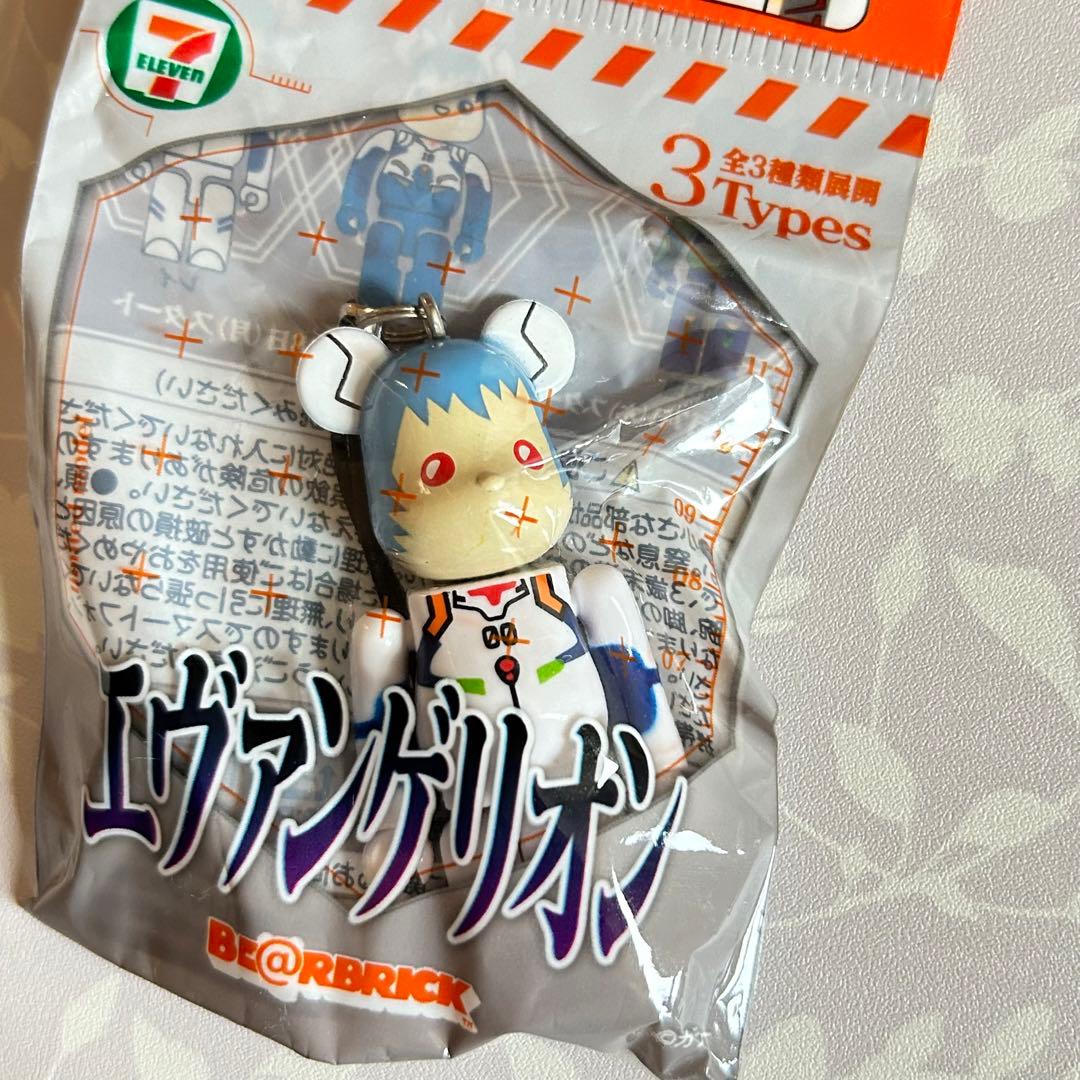 未開封】BE@RBRICK ストラップ エヴァンゲリオン 3点セット - メルカリ
