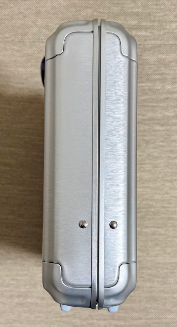 ゼロハリバートン アタッシュケース アルミ A4対応 9.5L 94211