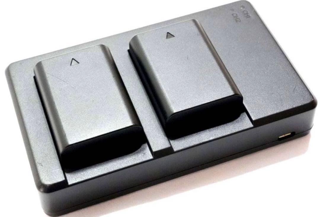 ワ*ン様 SONY α6400 ボディ 美品 バッテリー3個おまけ - メルカリ