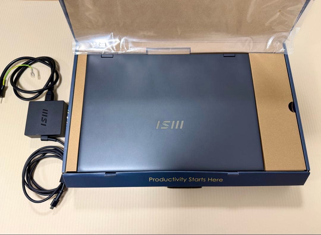 ゲーミングノート/Win11/Core9/RTX4070/メモリ32GB GeForce RTX 4070、Core i9-13900H搭載のゲーミングノートPCが4万円