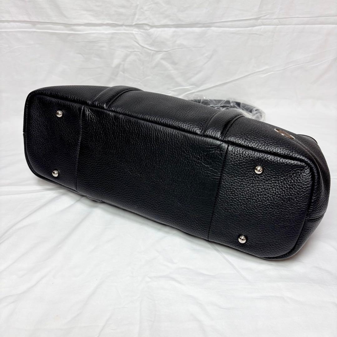 新品未使用】バーニーズニューヨーク メルセデスベンツ レザートート