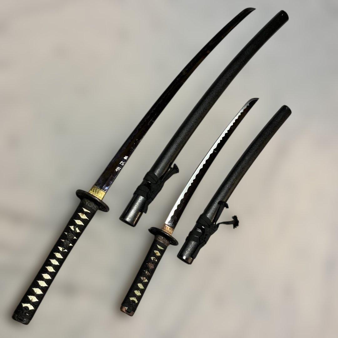 割安模造刀大小2本 黒柄 雲龍楕円鍔 黒梨地鞘 - メルカリ