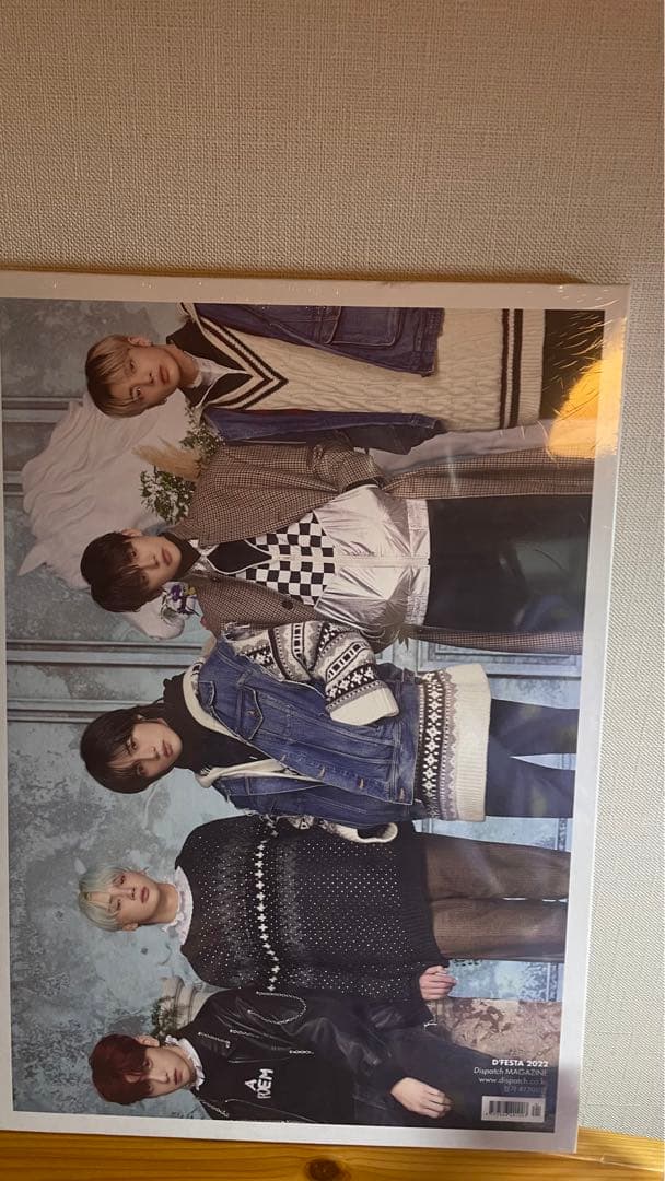 TxT ヨンジュン D'FESTA 2022 写真集 日記 &ステッカー付き！ - メルカリ