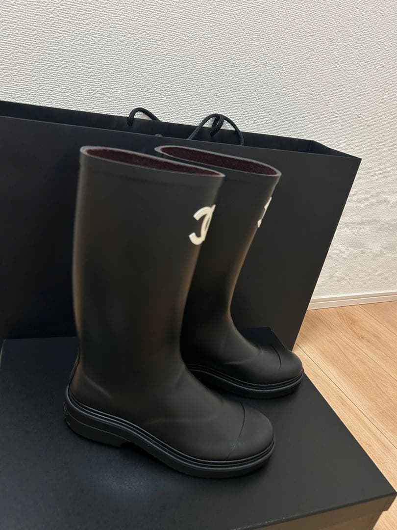 新品 CHANEL レインブーツ 37 ジェニー着用 大人気 - メルカリ